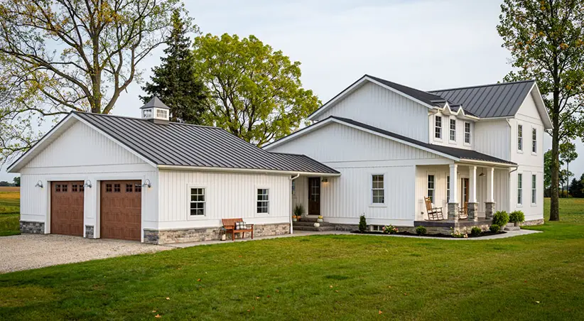 Clopay Gallery Steel on Farmhouse