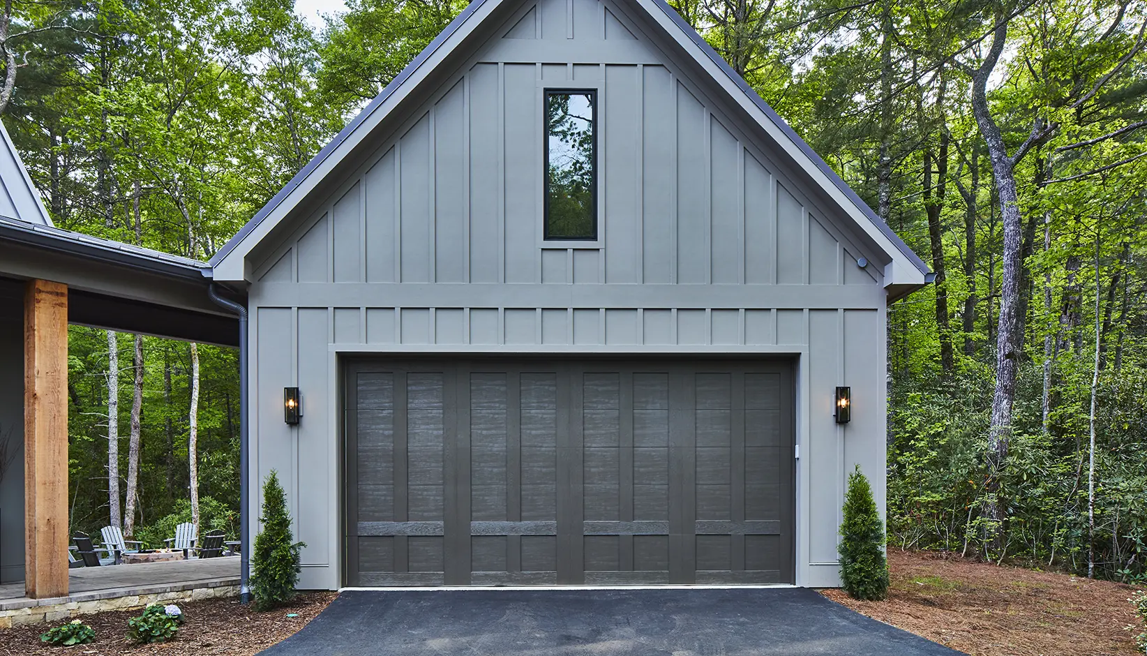 CR4-Layer-SLLoudermilk Canyon Ridge 4-Layer garage door