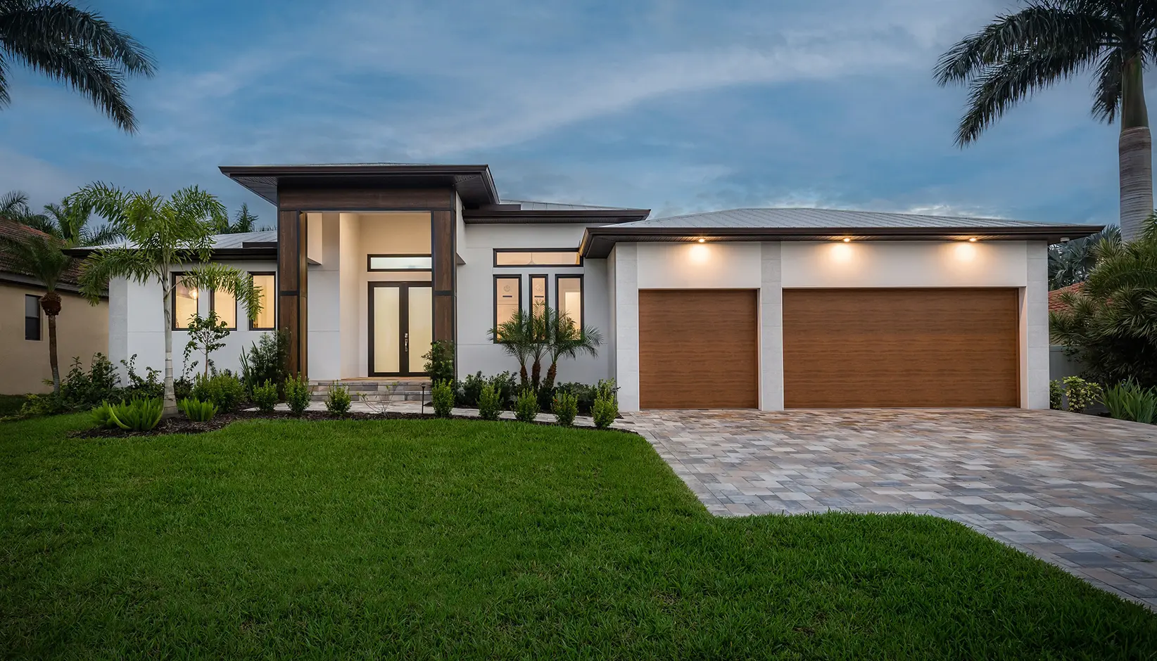 MS_Solid_UGDark Modern Steel in Ultra-Grain dark finish